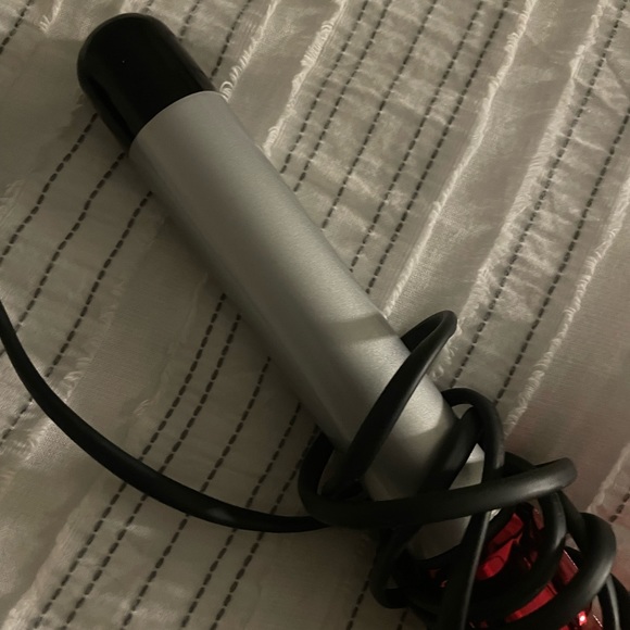 Bed head wand - Picture 2 of 3